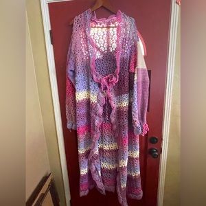 Handmade by me, this gorgeous crochet 🧶 duster sweater. Plus  size